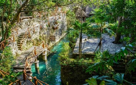 Xcaret – мексиканската симфония от природа, култура и адреналин
